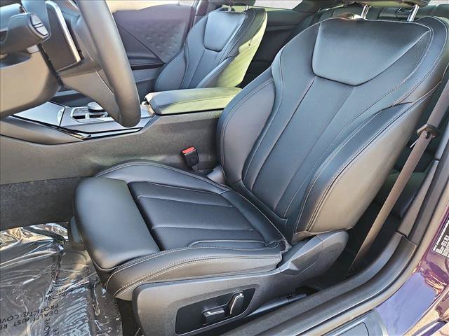Used 2024 BMW 230i Coupe w/ Premium Package RWD image 17