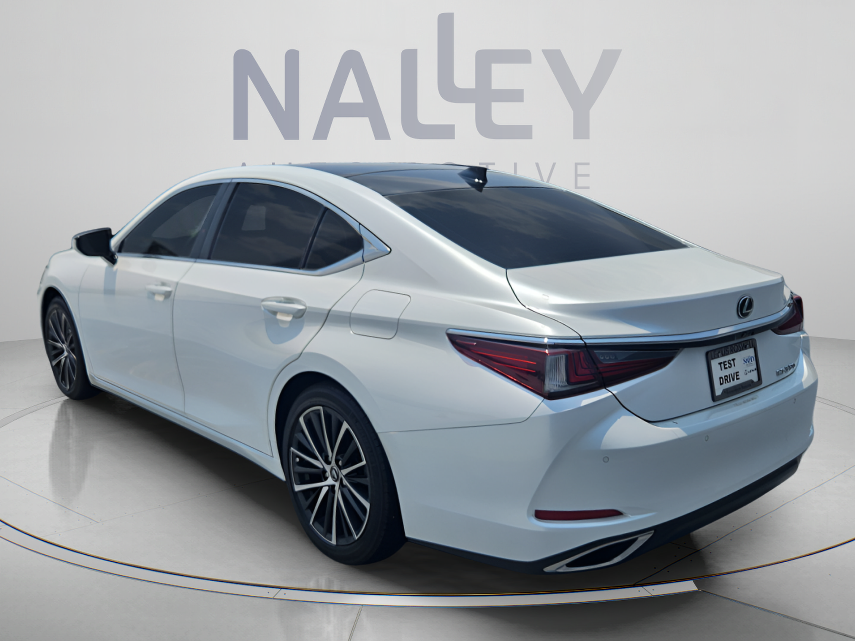 Used 2022 Lexus ES 350 w/ Premium Package FWD image 3