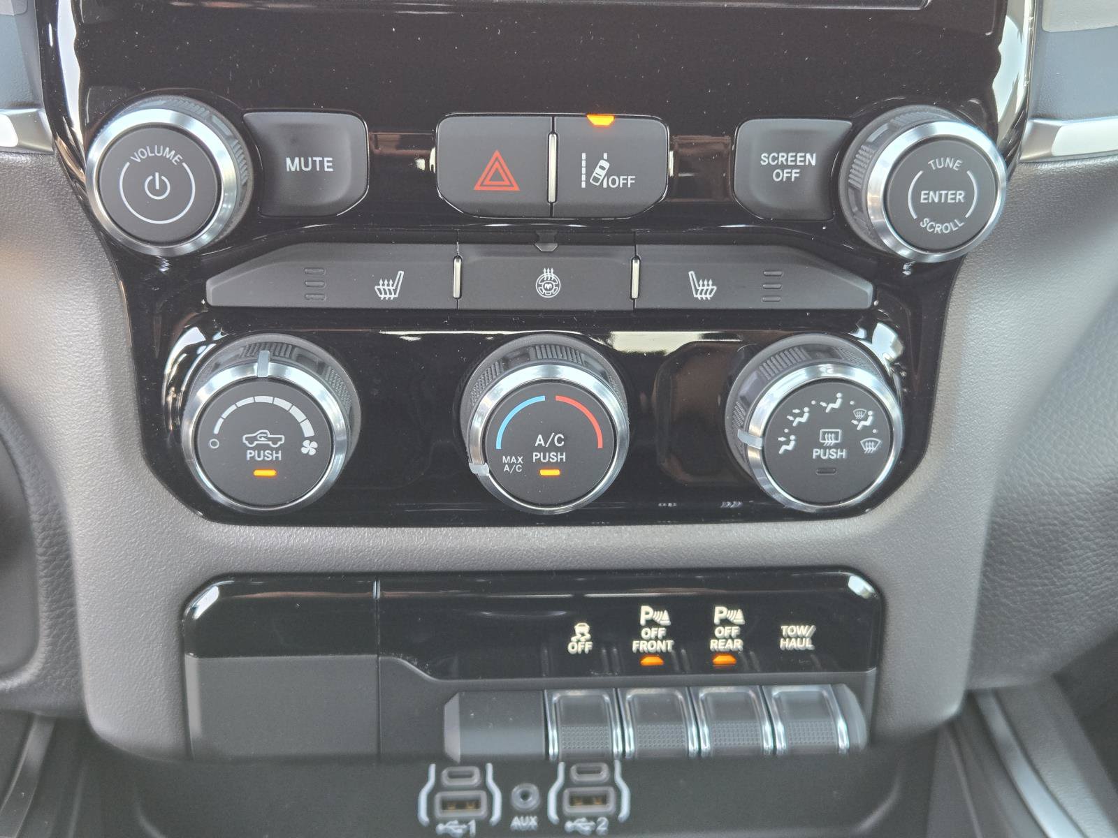 New 2026 RAM 1500 Big Horn w/ Night Edition RWD image 11
