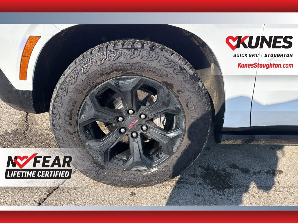 Used 2025 GMC Yukon XL AT4 Ultimate image 16