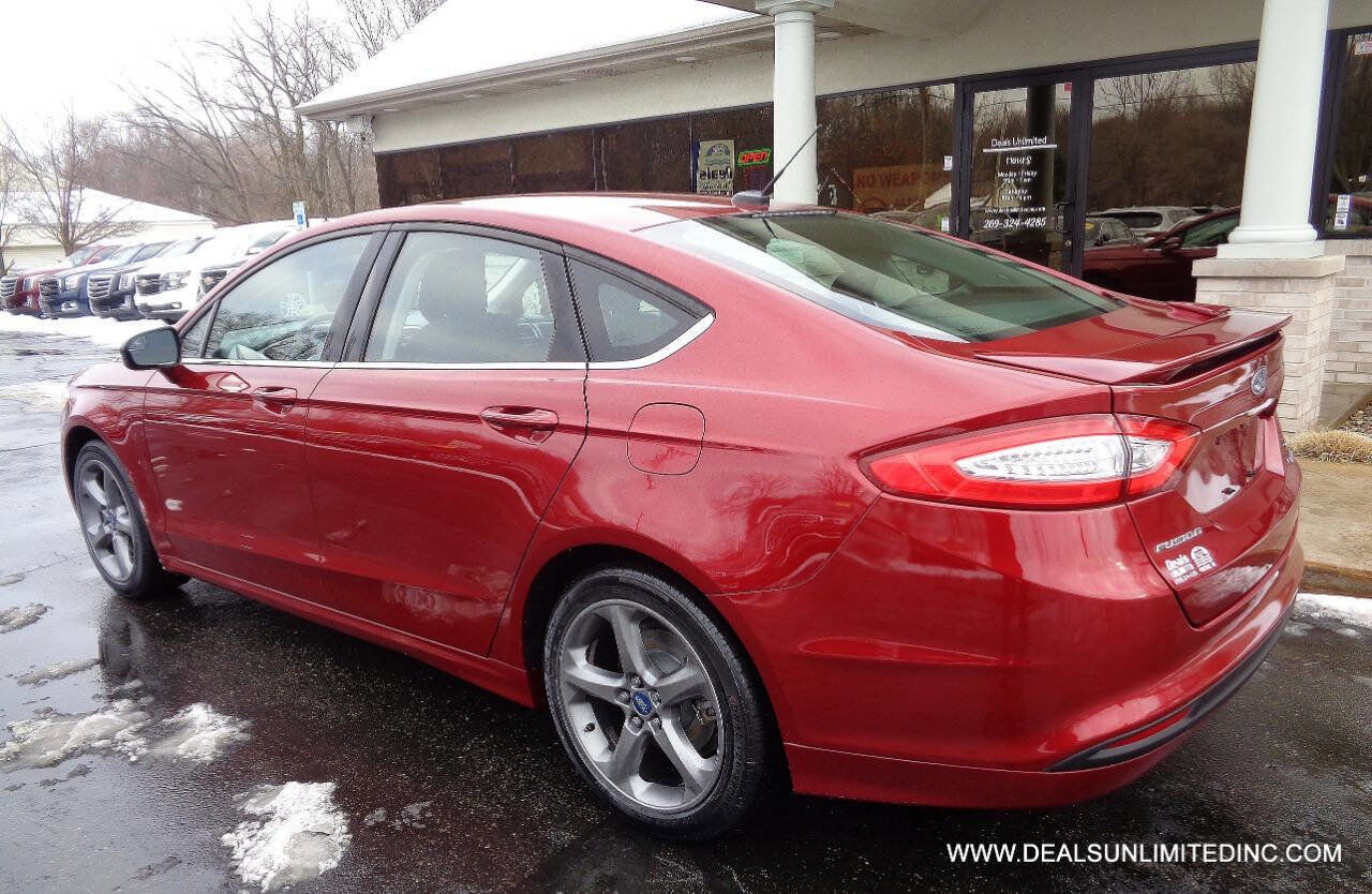Used 2014 Ford Fusion SE w/ Equipment Group 201A image 4