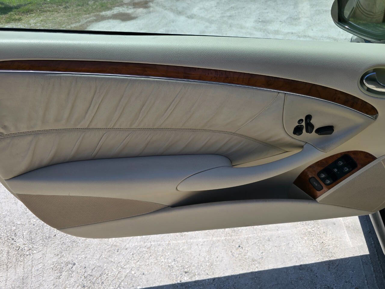 Used 2004 Mercedes-Benz CLK 500 Cabriolet image 13