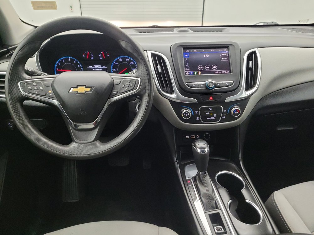 Used 2020 Chevrolet Equinox LS w/ LS Convenience Package image 22