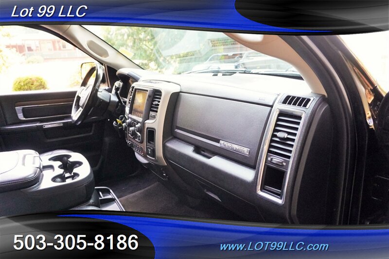 Used 2014 RAM 2500 Laramie w/ Black Appearance Group AWD/4WD image 17