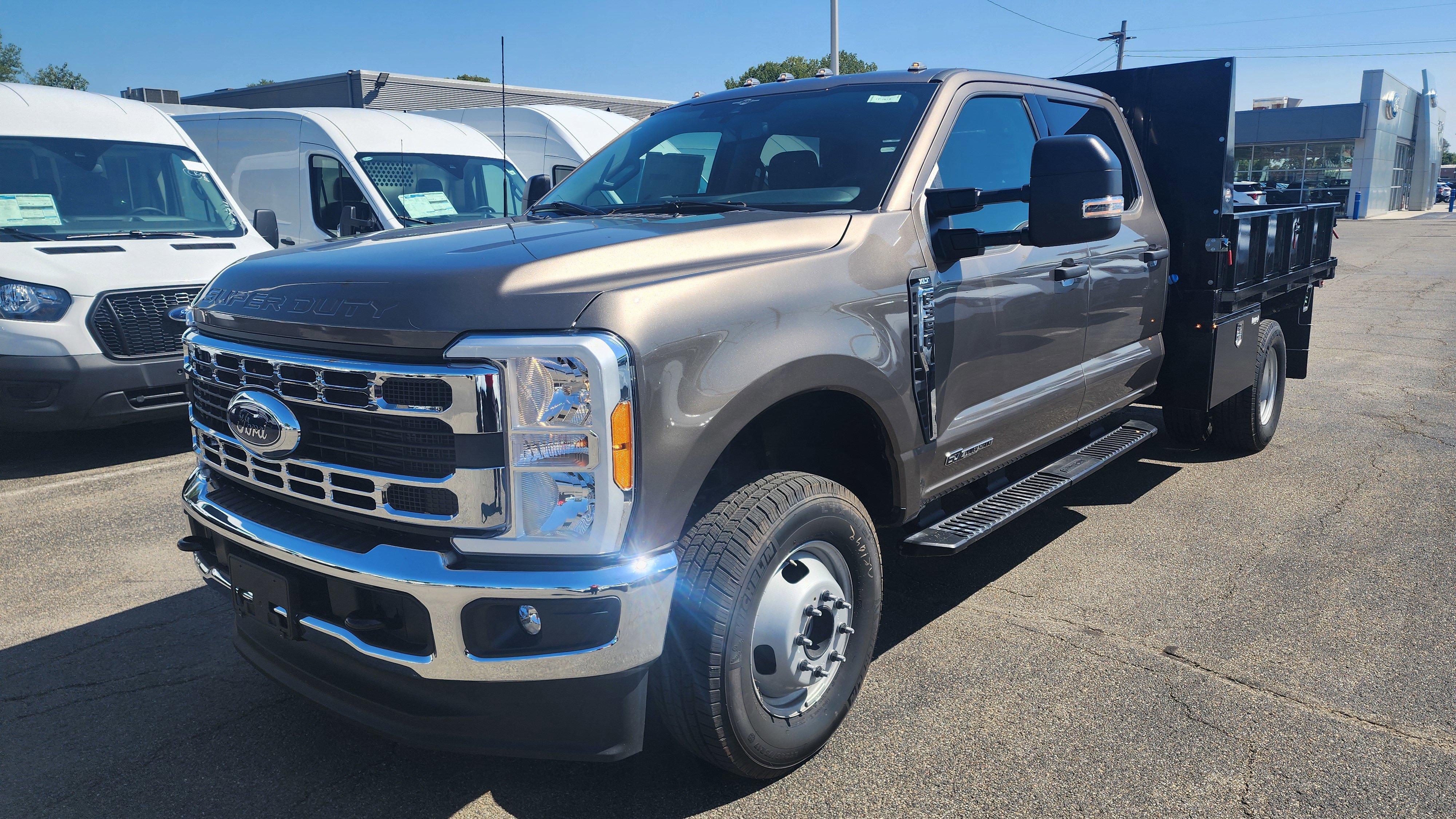 New 2023 Ford F350 XLT w/ XLT Value Package image 3