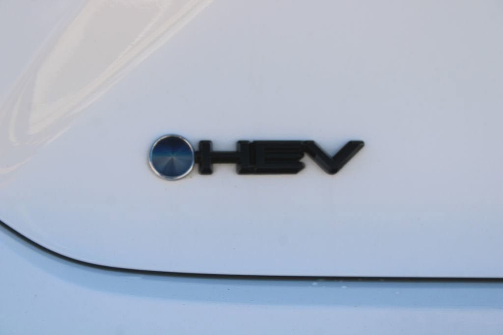 Used 2025 Toyota Camry SE FWD image 17