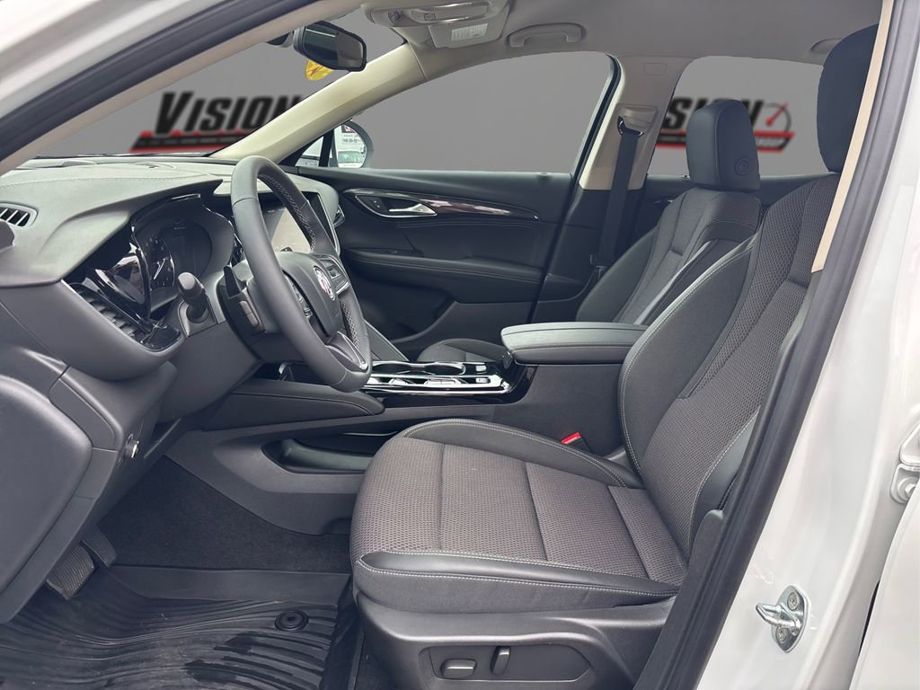Used 2023 Buick Envision Preferred image 9