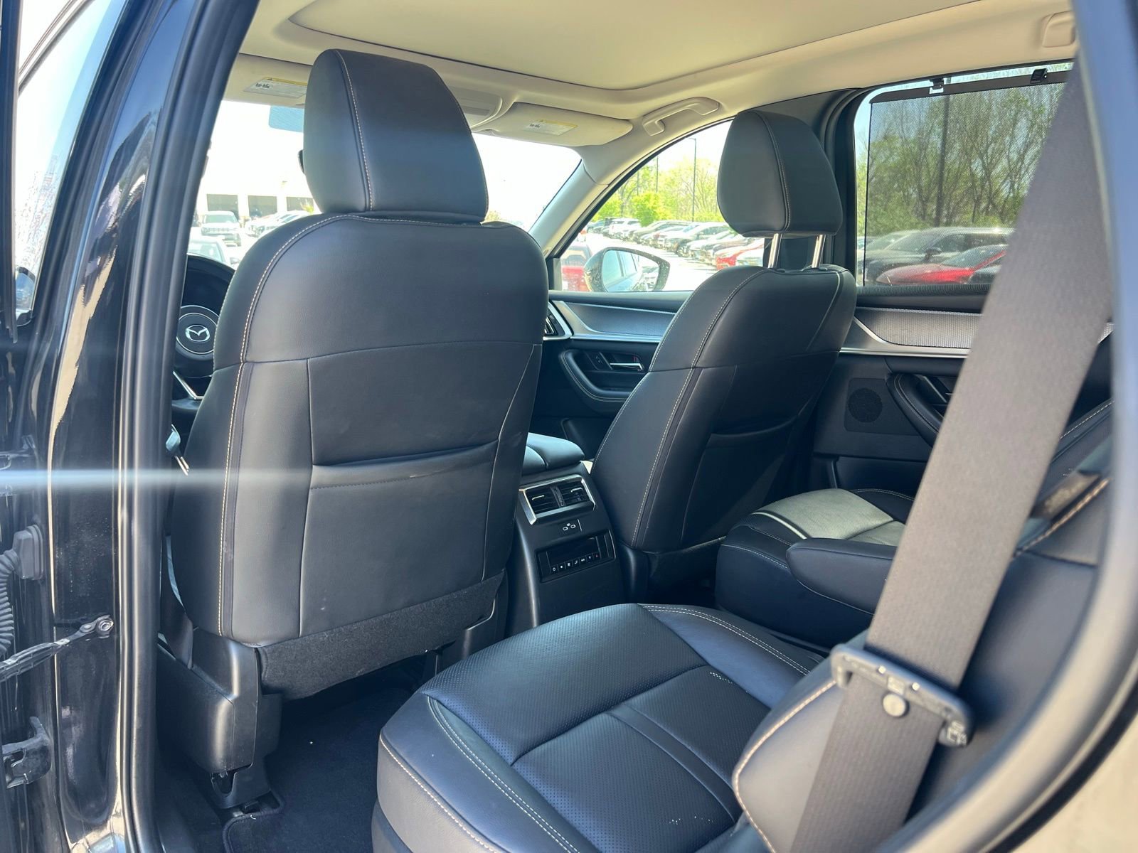 Used 2024 MAZDA CX-90 3.3 Turbo w/ Premium Package image 18