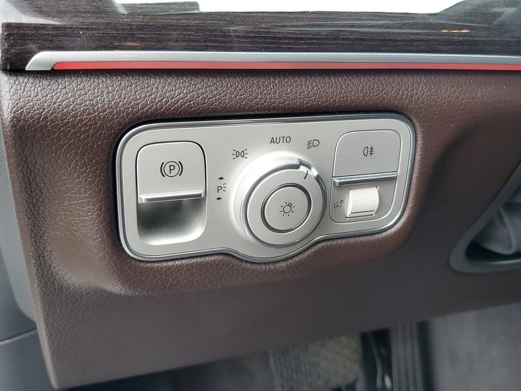 Used 2020 Mercedes-Benz GLE 350 4MATIC image 23