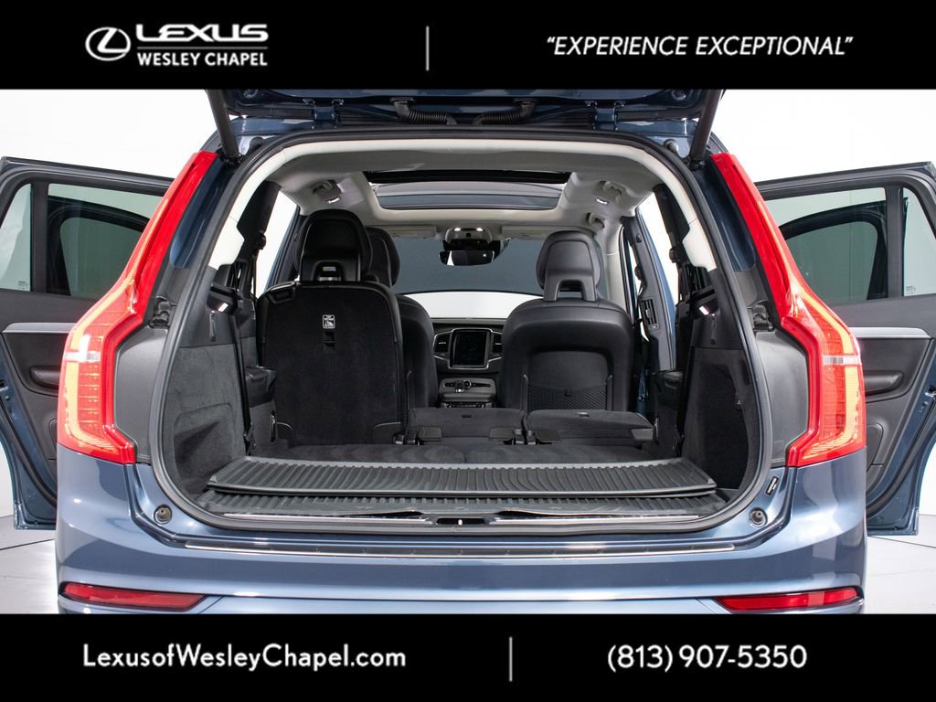 Used 2021 Volvo XC90 T5 Momentum w/ Protection Package Premier AWD/4WD image 17
