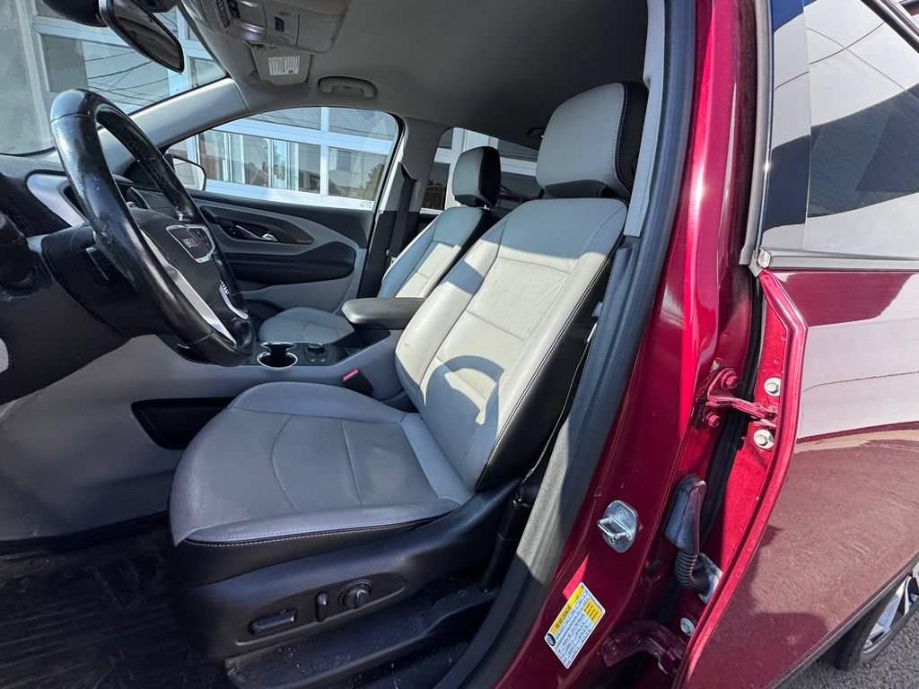 Used 2020 GMC Terrain SLT w/ Preferred Package AWD/4WD image 11