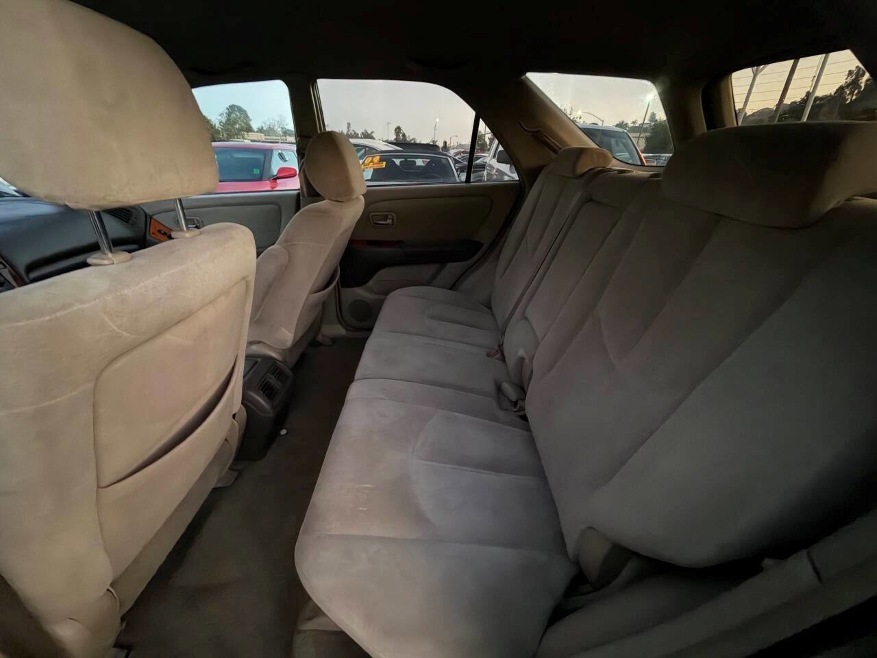 Used 2001 Lexus RX 300 FWD image 9