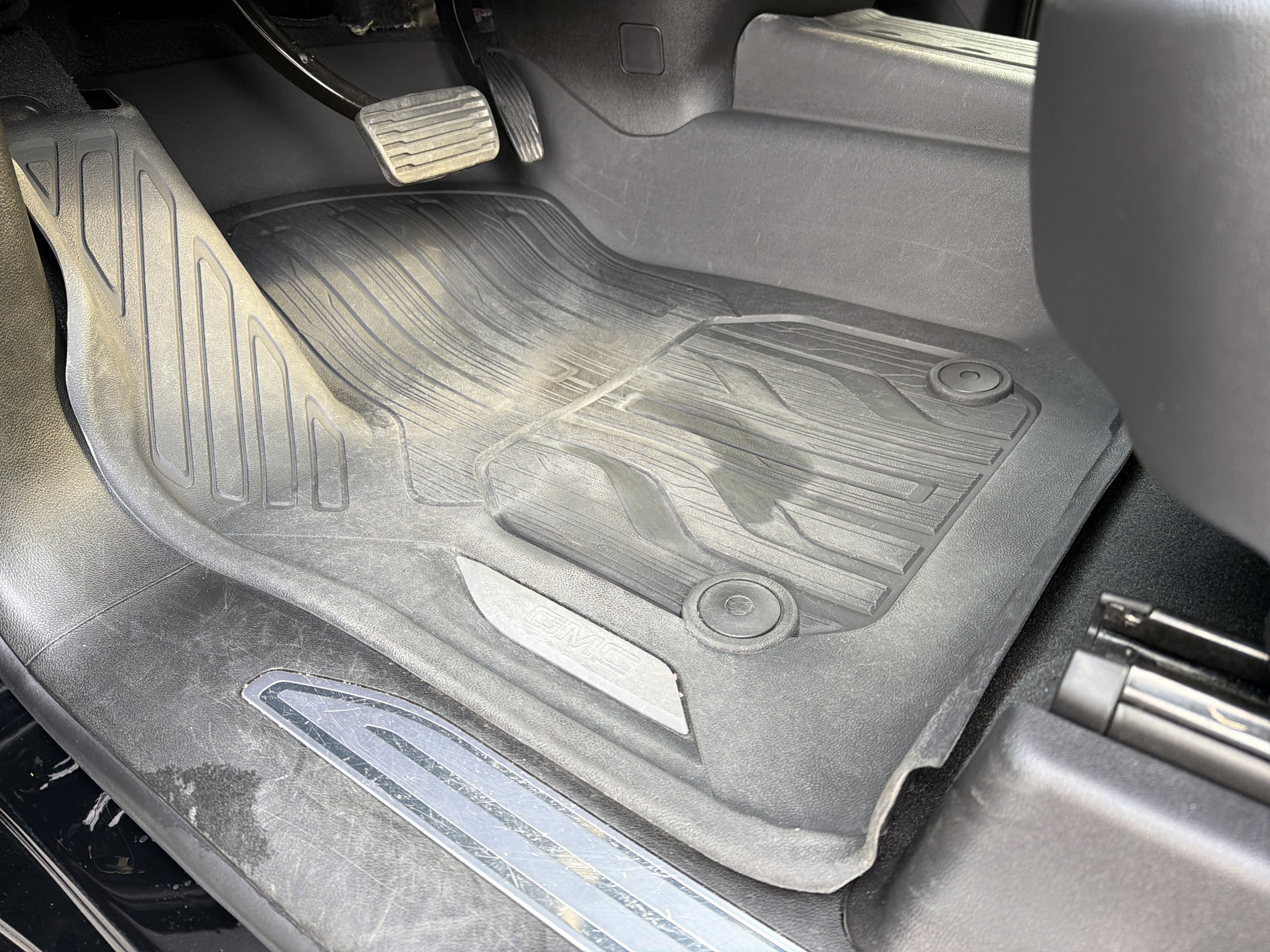 Used 2024 GMC Sierra 2500 SLE w/ Max Trailering Package image 17