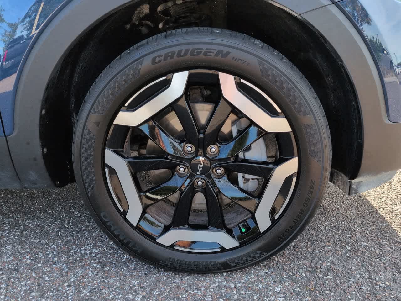 Used 2025 Kia Telluride S FWD image 11
