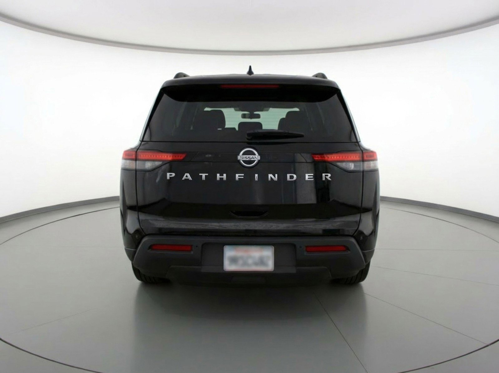 Used 2025 Nissan Pathfinder SV image 7