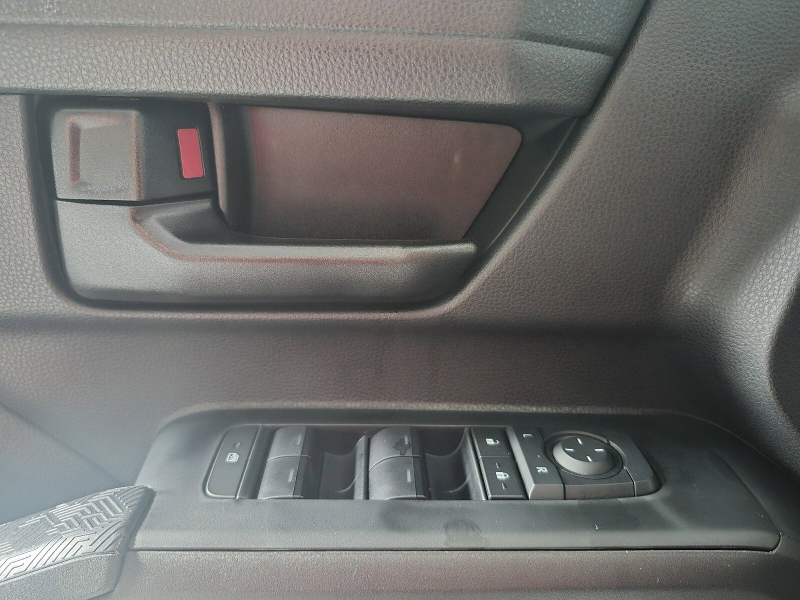 New 2026 Toyota Tacoma SR5 image 16