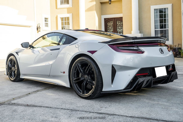 Used 2022 Acura NSX Type S image 6