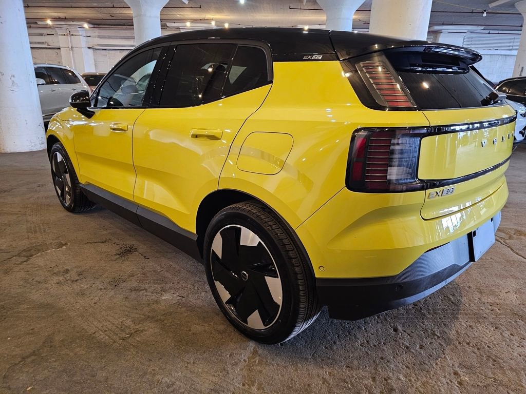 Certified 2025 Volvo EX30 Ultra image 2