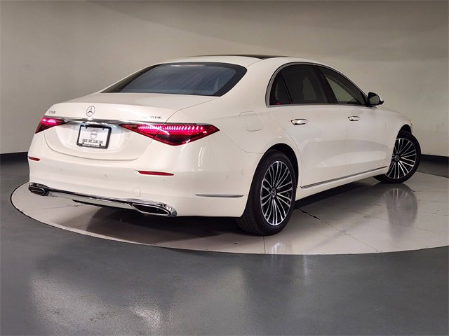 Used 2021 Mercedes-Benz S 580 4MATIC Sedan video 2