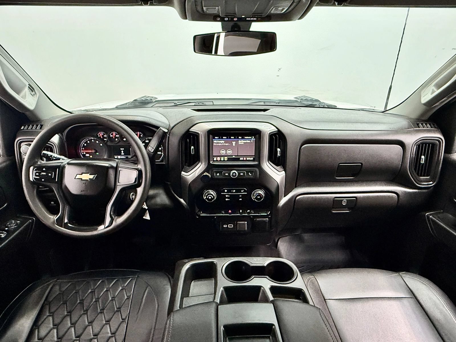 Used 2022 Chevrolet Silverado 2500 W/T w/ WT Convenience Package AWD/4WD image 13