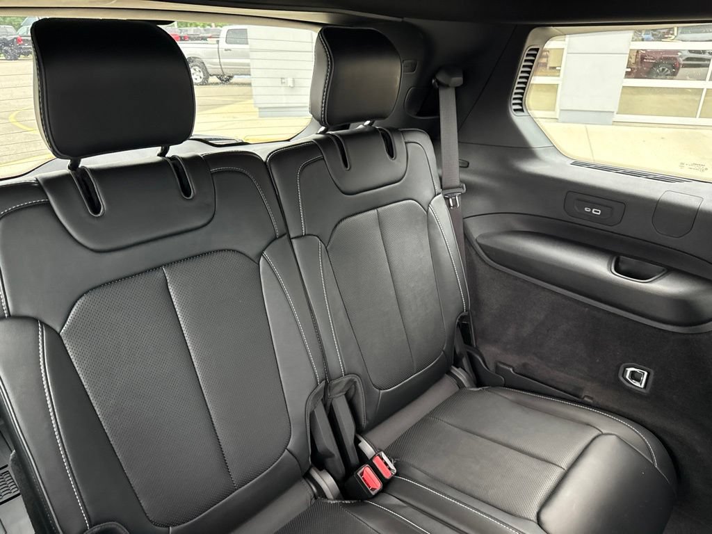 Used 2021 Jeep Grand Cherokee L Overland w/ Luxury Tech Group IV AWD/4WD image 46