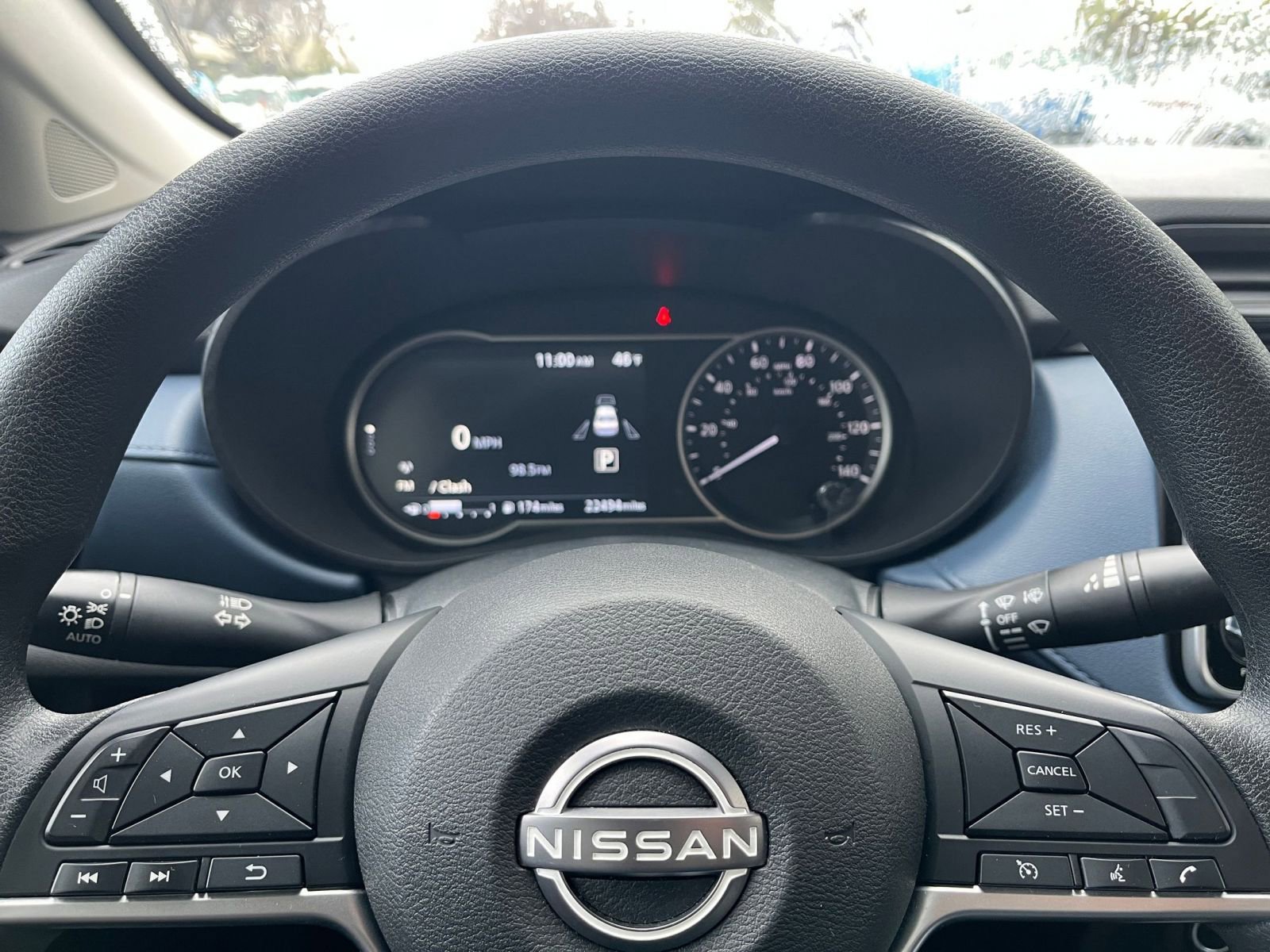 Used 2025 Nissan Versa SV image 25