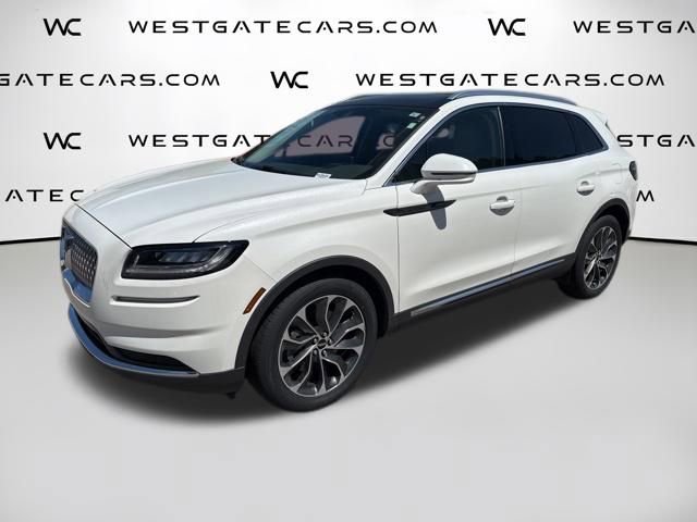 Used 2021 Lincoln Nautilus Reserve image 1