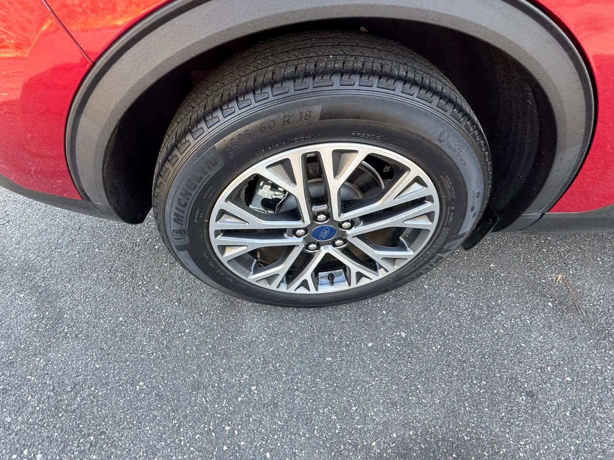 Used 2020 Ford Escape SEL image 14