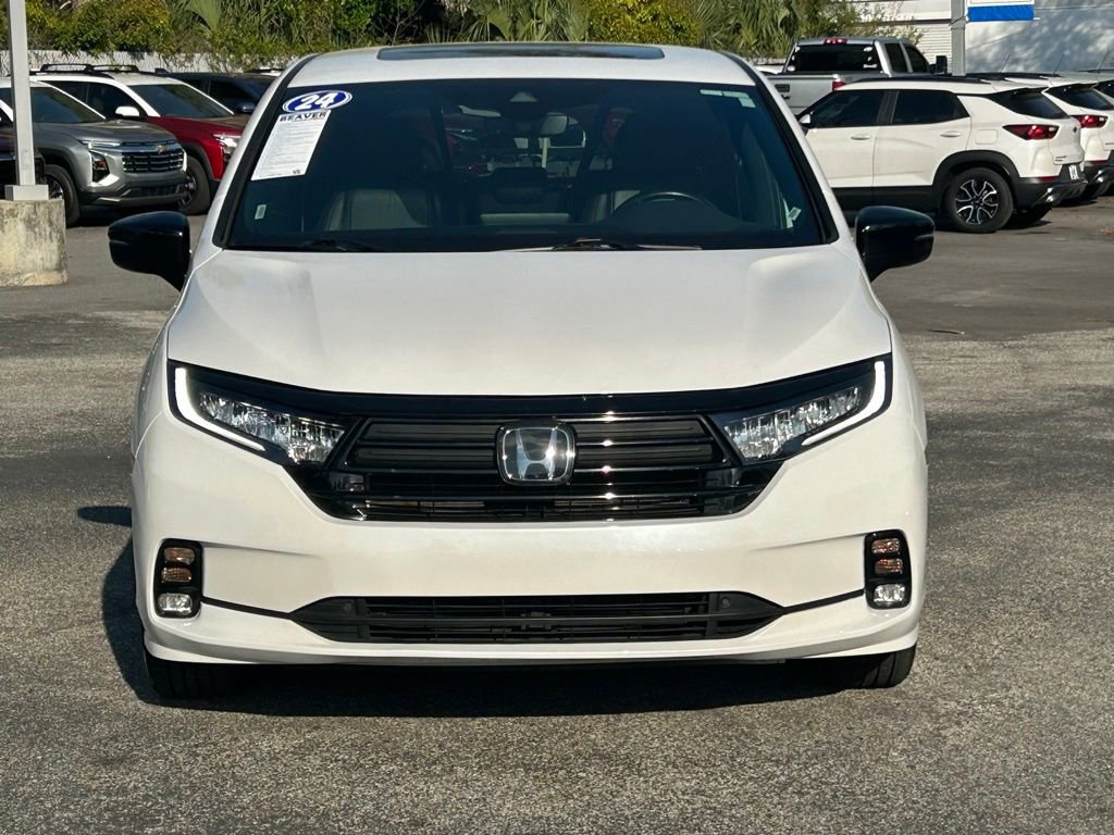 Used 2024 Honda Odyssey Sport image 3