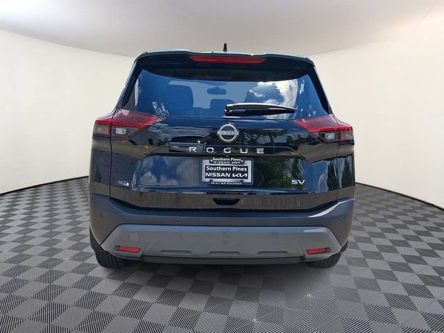 Used 2023 Nissan Rogue SV FWD image 6