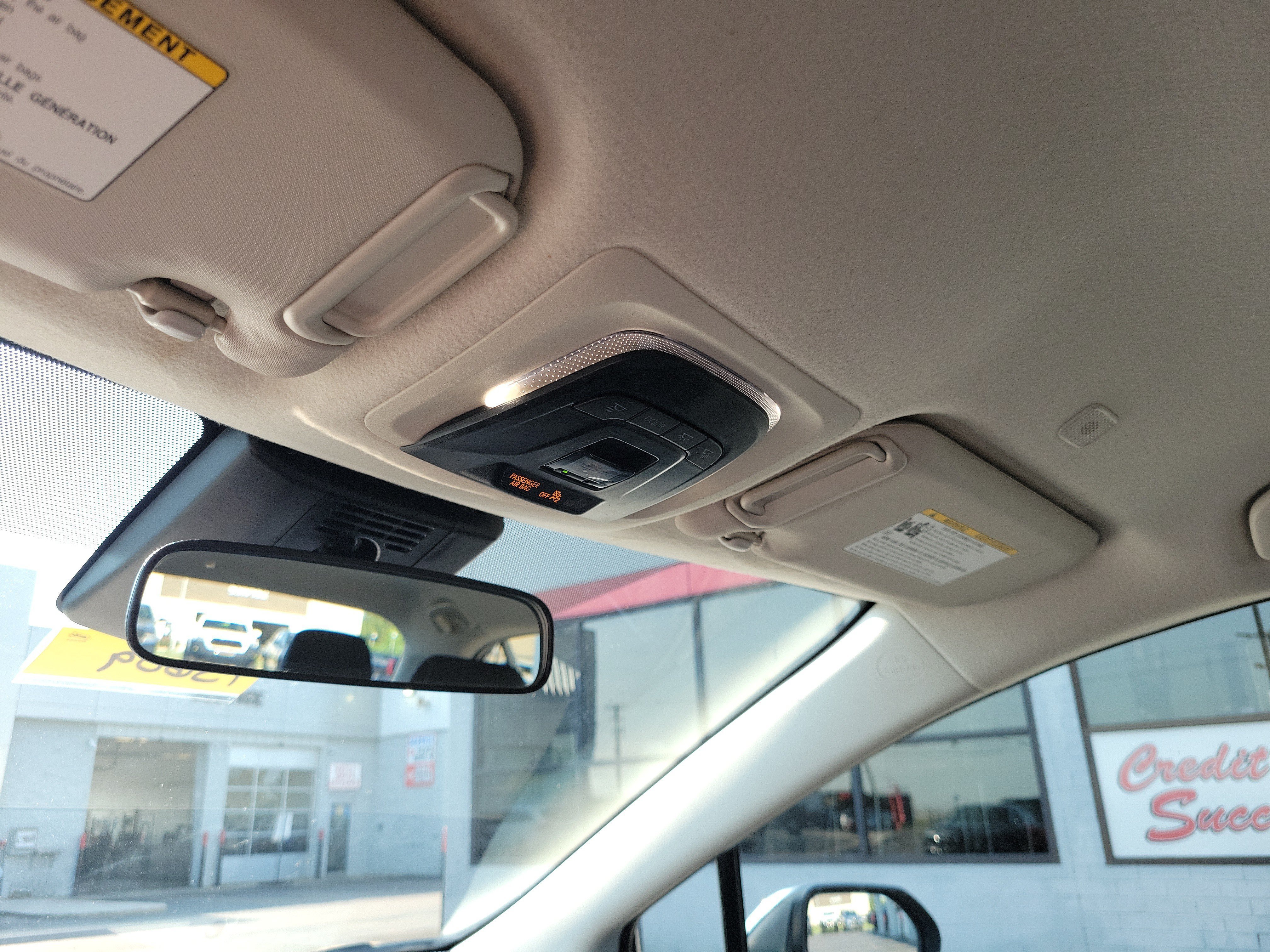 Used 2024 Toyota Corolla LE FWD image 30