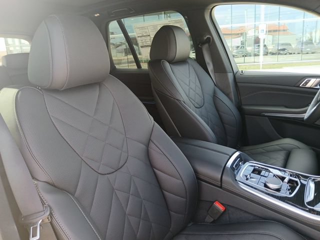 New 2026 BMW X5 xDrive50e AWD/4WD image 18