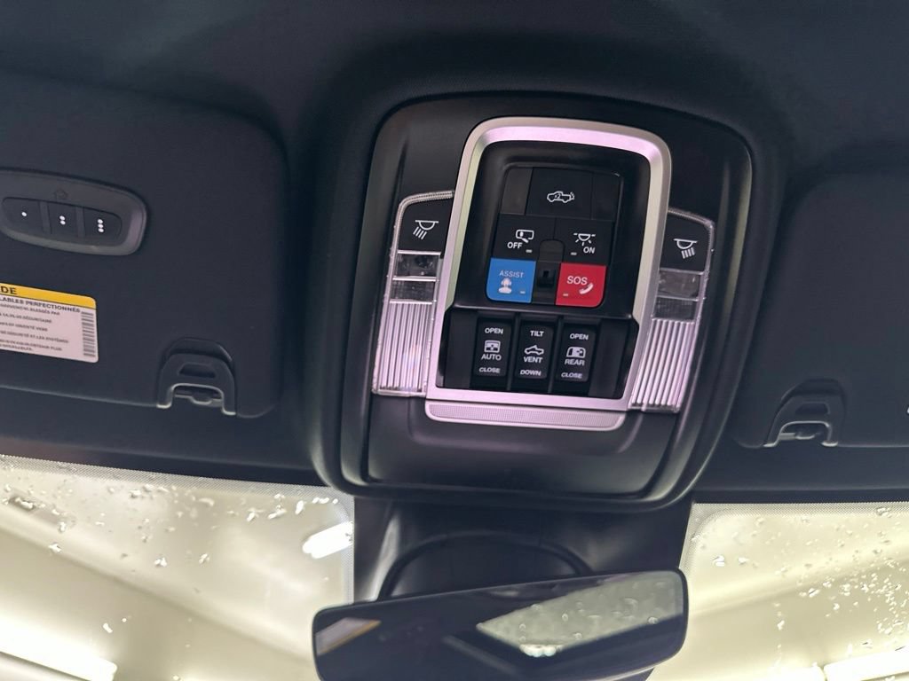 New 2026 RAM 3500 Laramie AWD/4WD image 70
