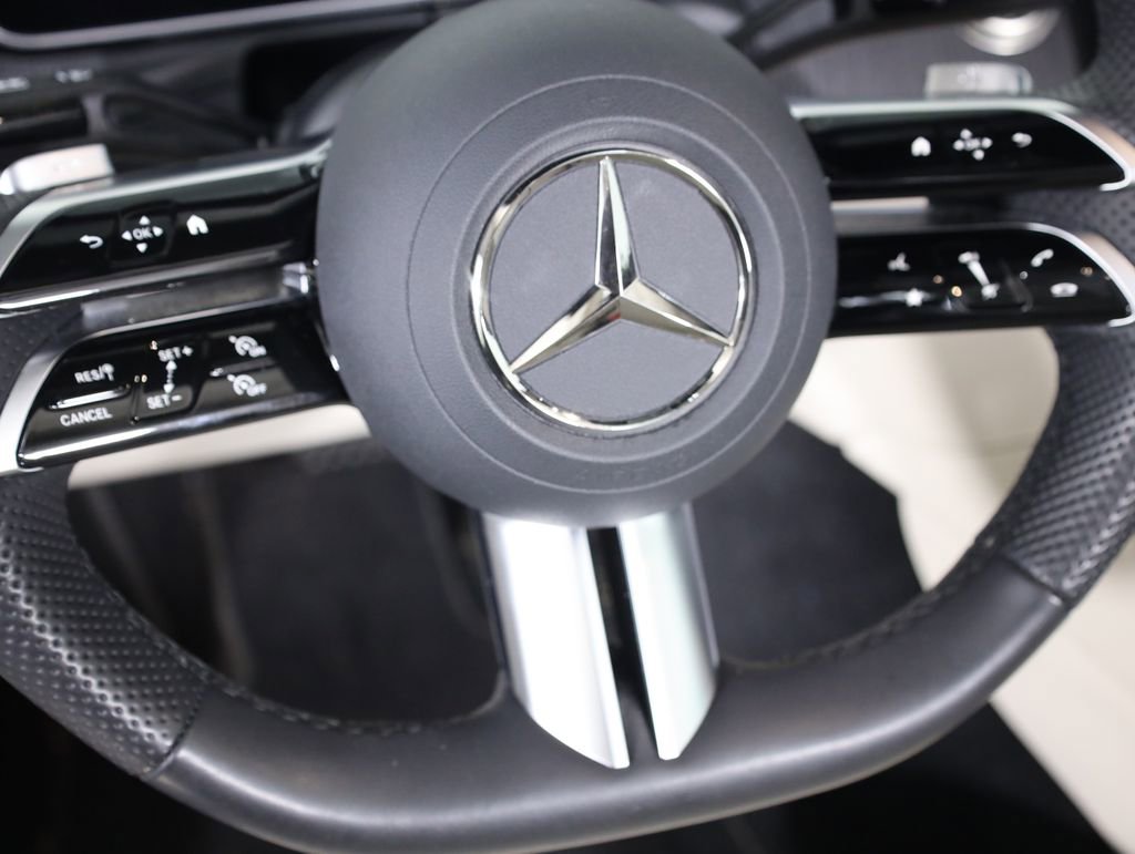 Certified 2025 Mercedes-Benz CLE 450 4MATIC Cabriolet image 49