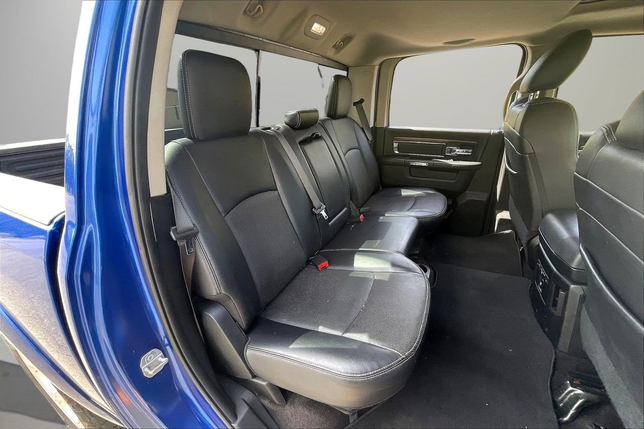 Used 2017 RAM 1500 Laramie image 25