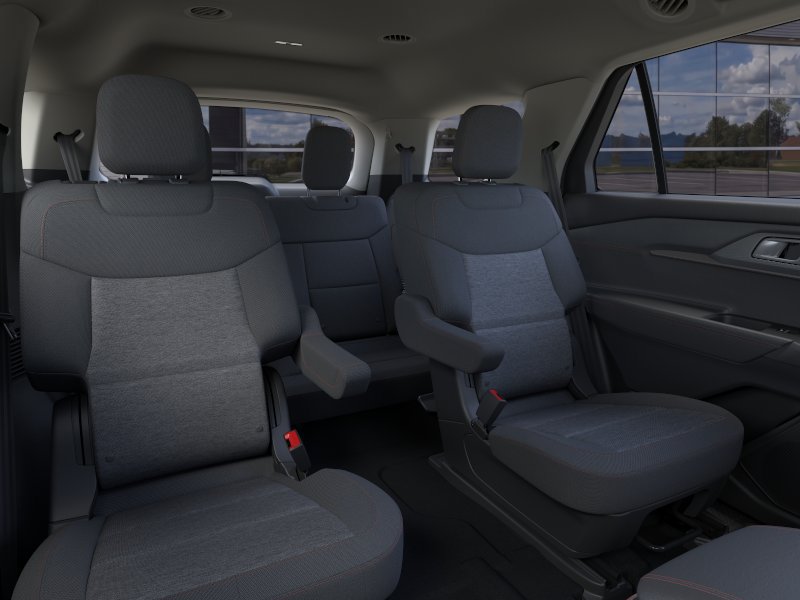 New 2026 Ford Explorer Active RWD image 11