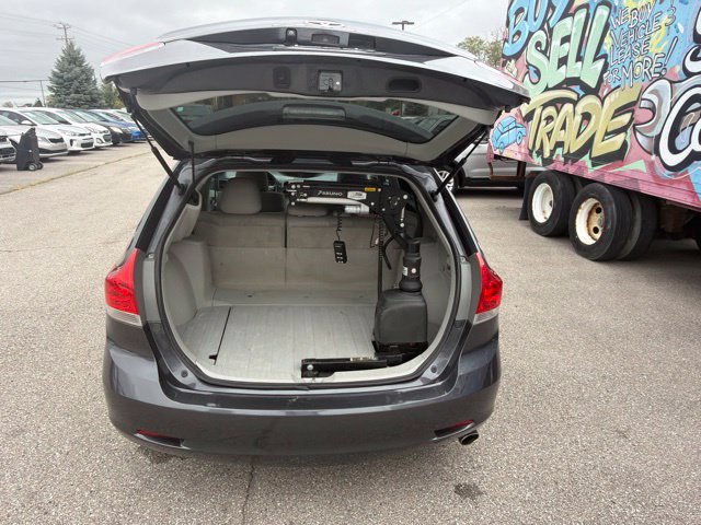 Used 2010 Toyota Venza AWD w/ Convenience Pkg image 22