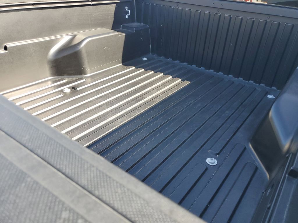 Certified 2022 Toyota Tacoma SR5 image 28