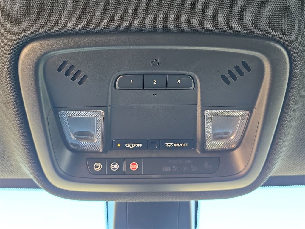 Used 2023 Chevrolet Traverse LT w/ LPO, Floor Liner Package image 36