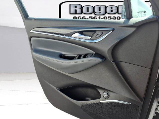 Used 2023 Buick Enclave Essence w/ Sport Touring Edition FWD image 19