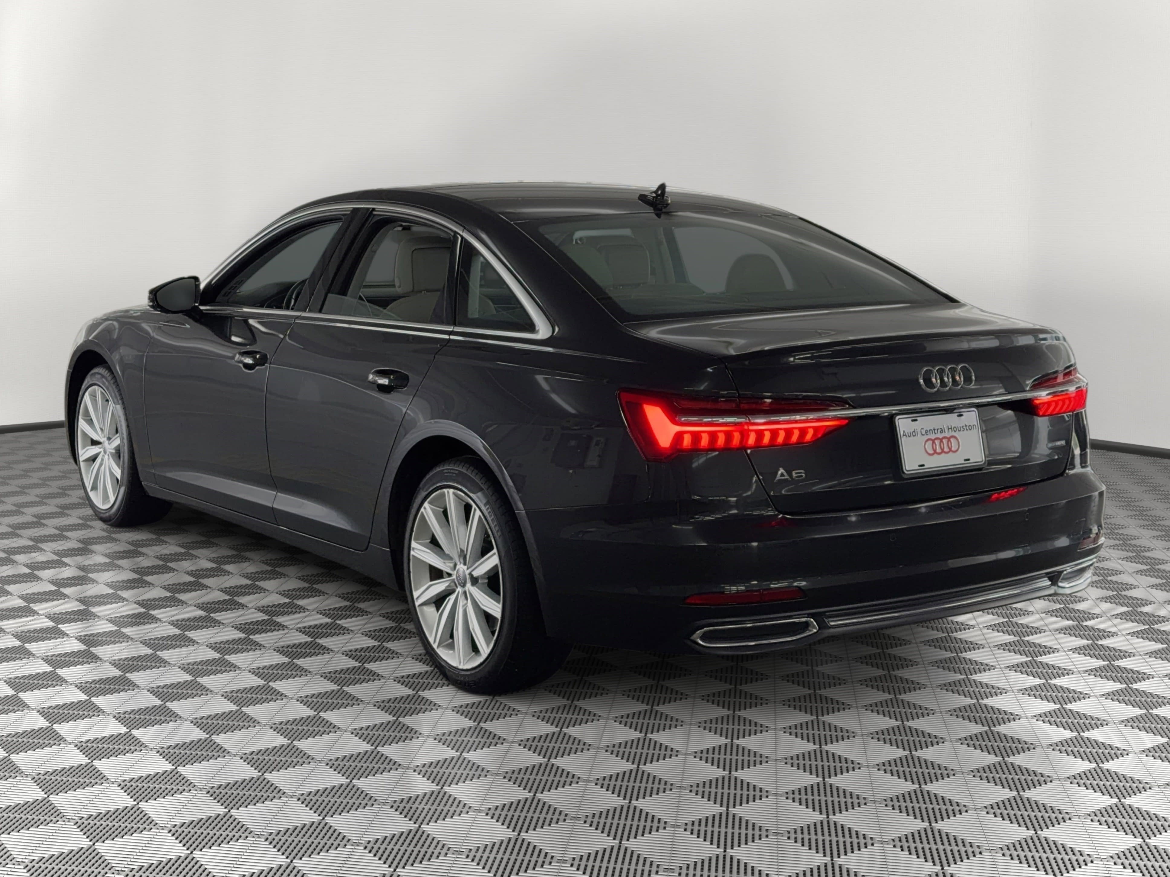 Used 2019 Audi A6 2.0T Premium w/ Convenience Package image 3