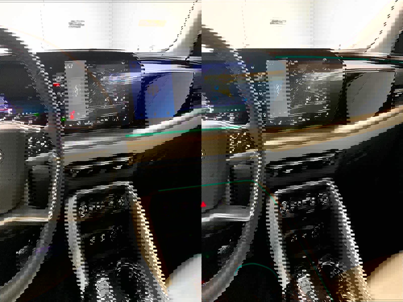 Certified 2025 Audi Q5 Premium Plus w/ Premium Plus image 9