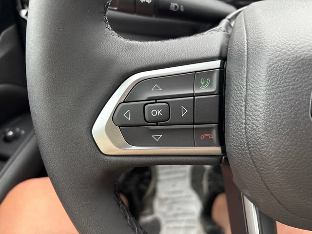 New 2026 Jeep Compass Latitude AWD/4WD image 11