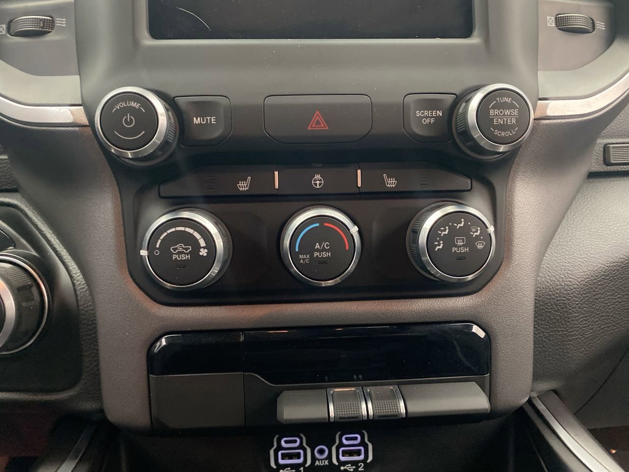 Used 2023 RAM 1500 Big Horn AWD/4WD image 22