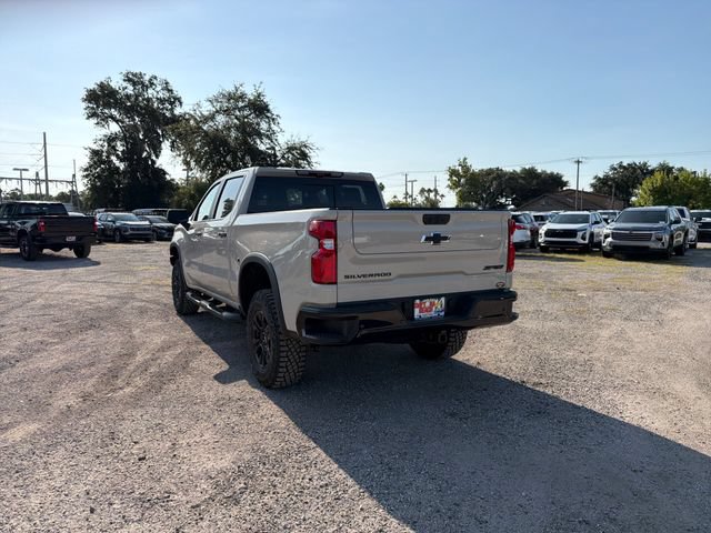 New 2026 Chevrolet Silverado 1500 ZR2 w/ LPO, Dark Essentials Package AWD/4WD image 9