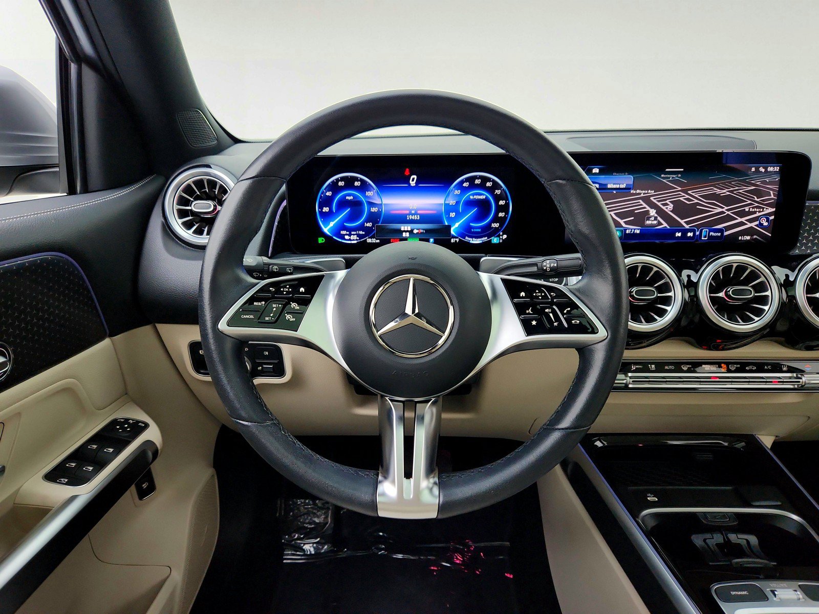 Certified 2024 Mercedes-Benz EQB 250+ image 23