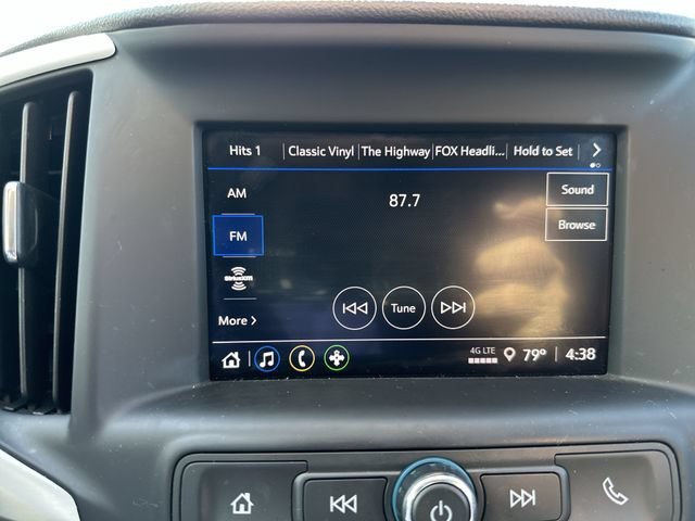 Used 2023 GMC Terrain SLE w/ Elevation Edition FWD image 14