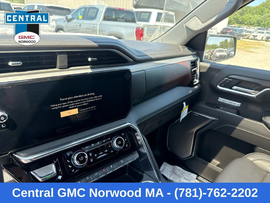 New 2026 GMC Sierra 1500 Denali AWD/4WD image 16