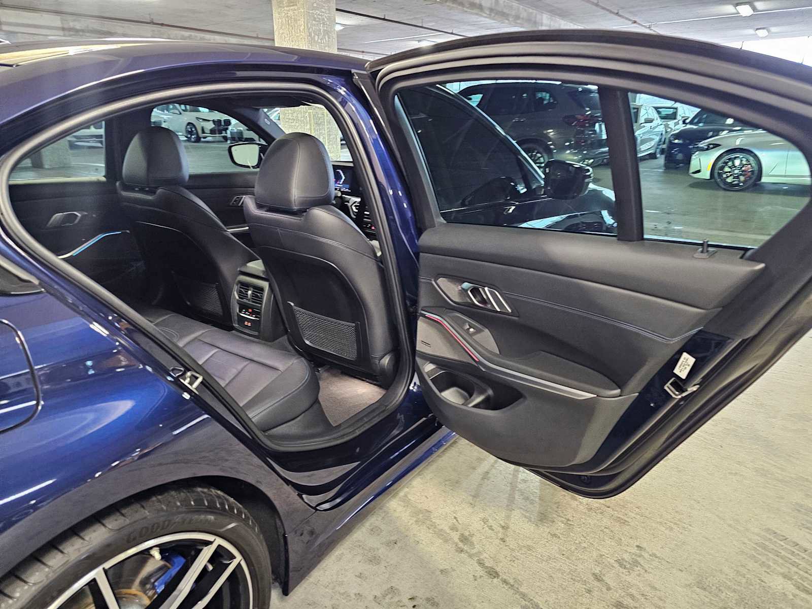 Used 2023 BMW 330e xDrive w/ M Sport Package image 40