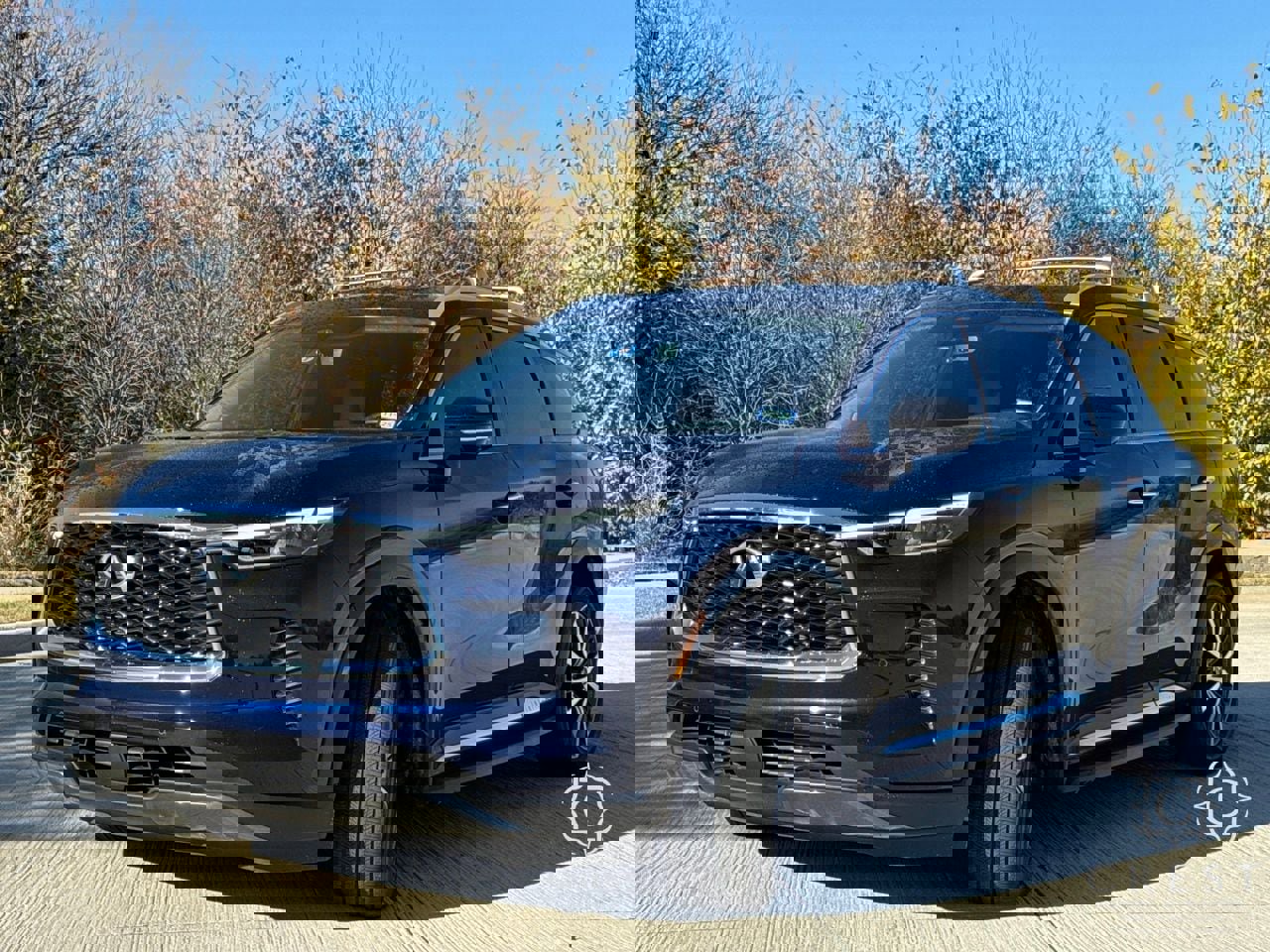 Used 2023 INFINITI QX60 Sensory image 3